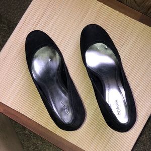 Black suede shoes worn twice